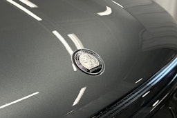 harmaa Mercedes-Benz EQE SUV 2023 kuva 40.