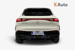 valkoinen Mercedes-Benz EQE SUV 2023 kuva 3.