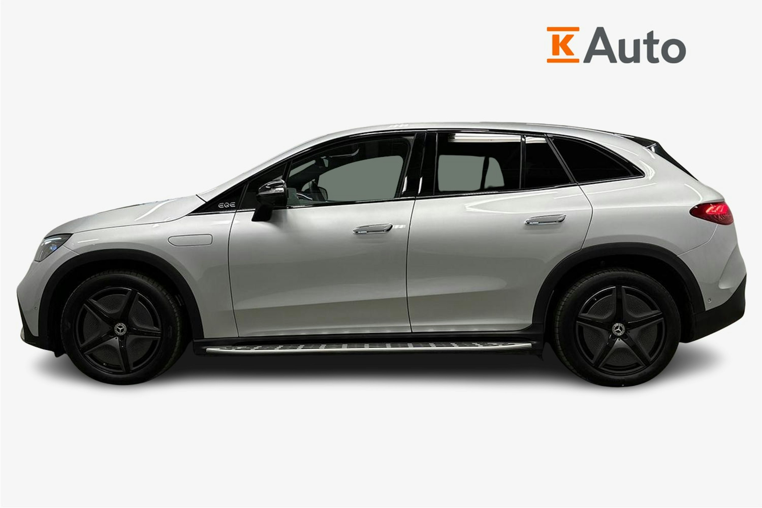 hopea Mercedes-Benz EQE SUV 2024 kuva 6.