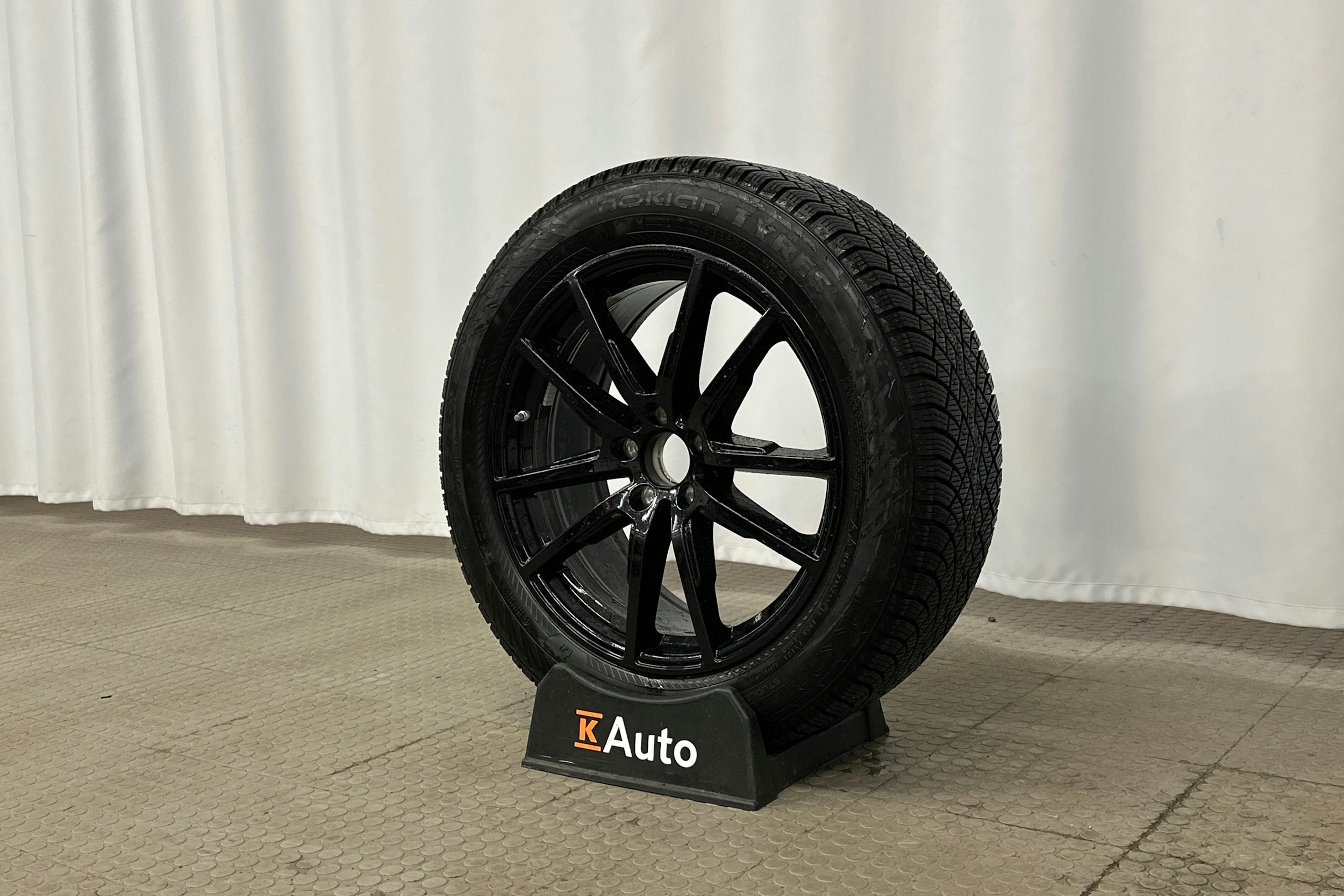 hopea Mercedes-Benz EQE SUV 2024 kuva 10.