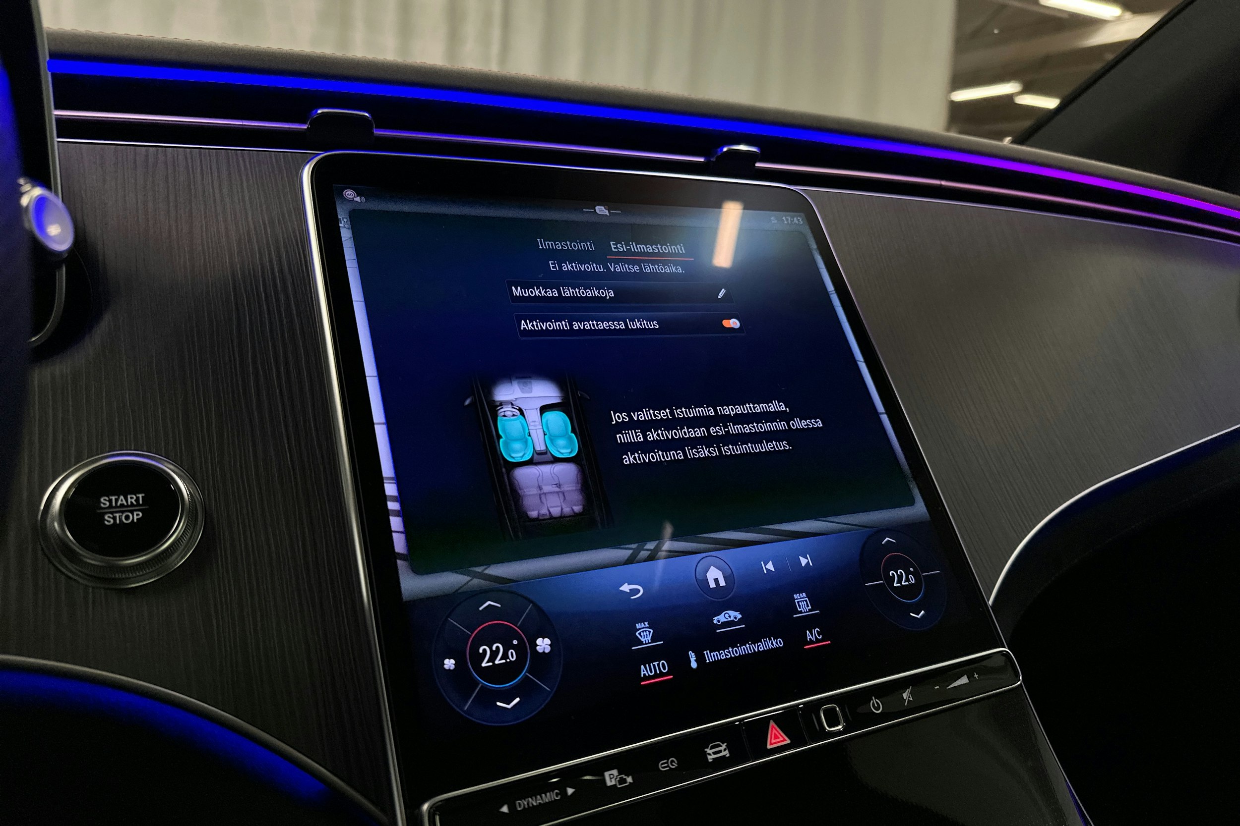 hopea Mercedes-Benz EQE SUV 2024 kuva 14.