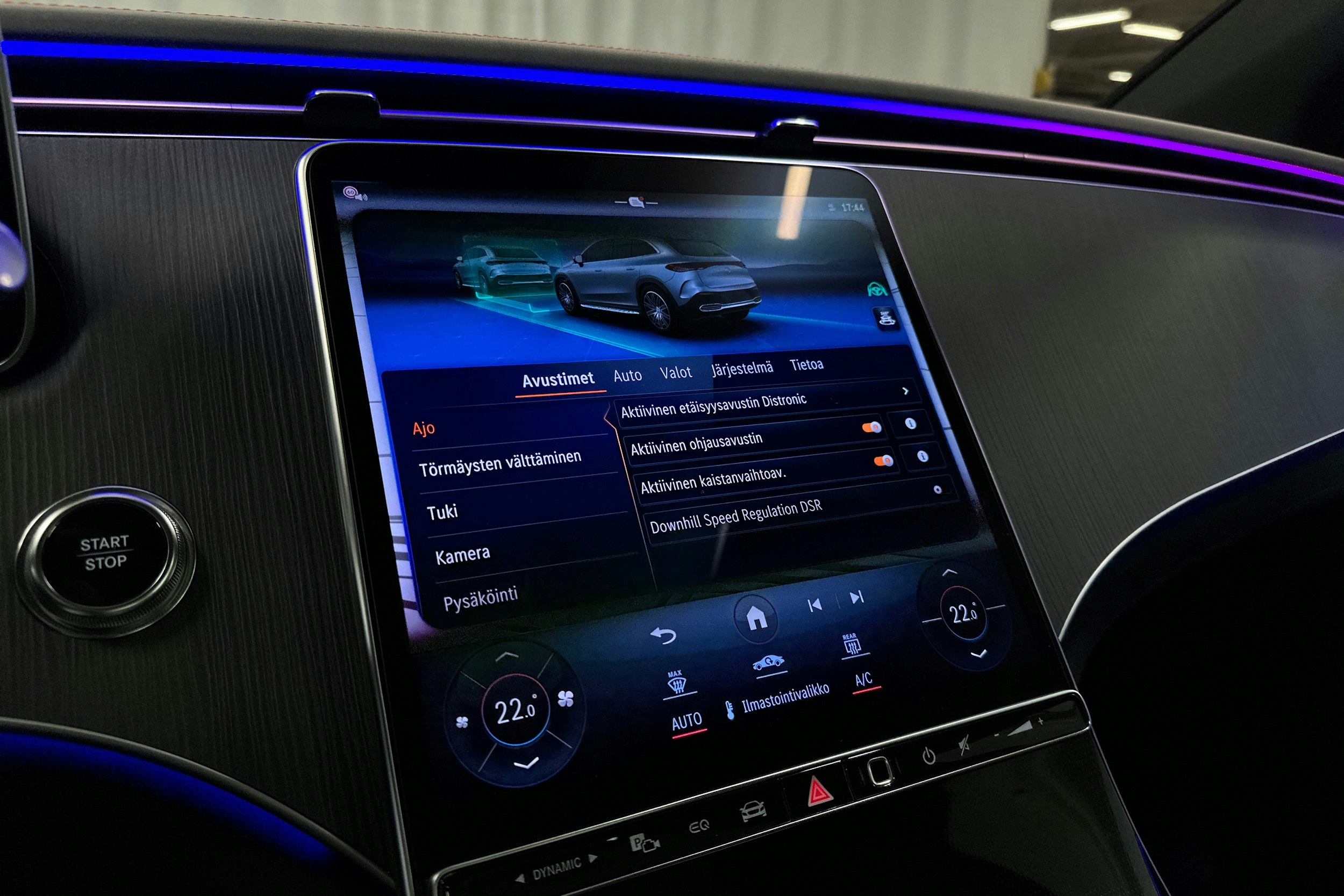 hopea Mercedes-Benz EQE SUV 2024 kuva 17.