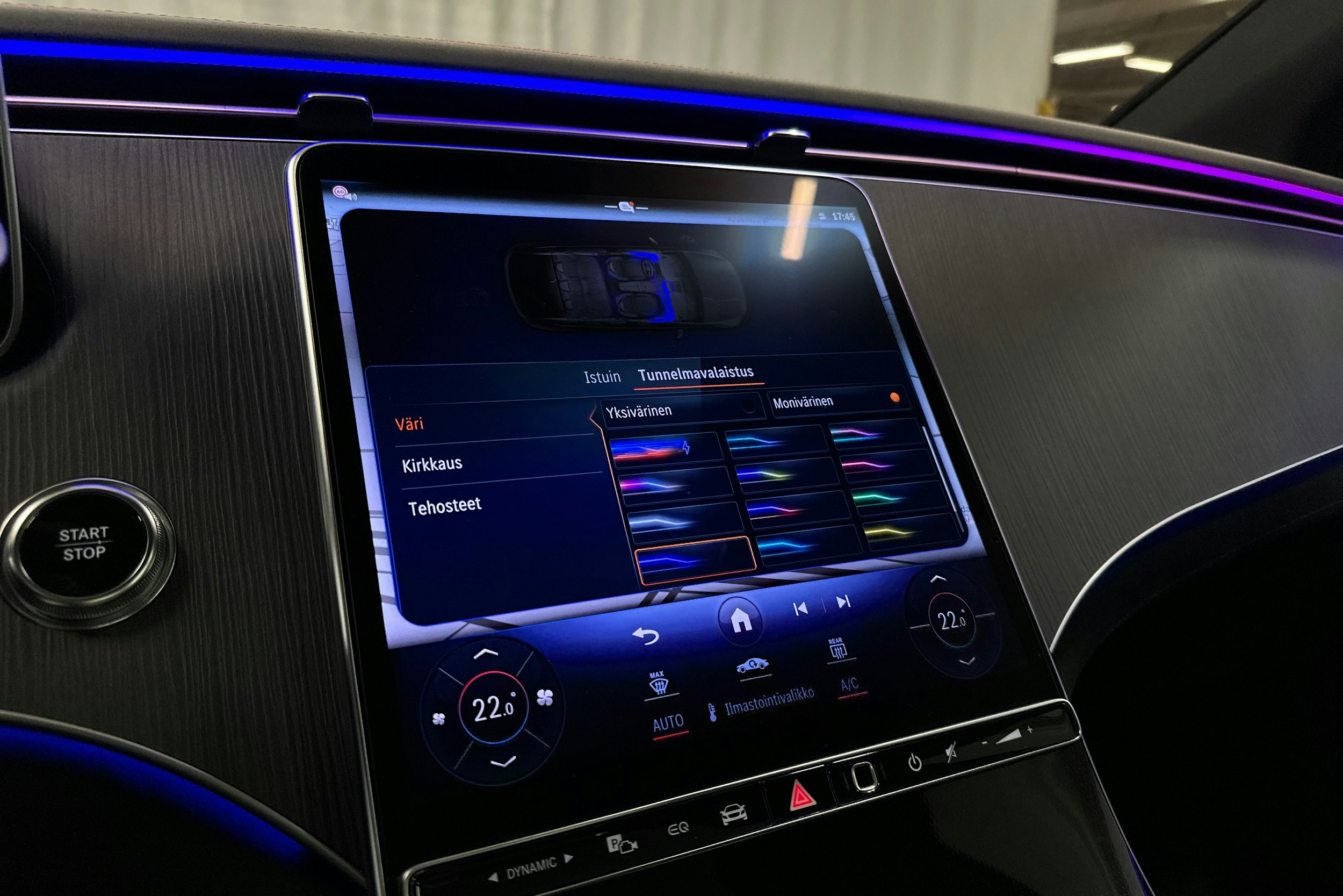 hopea Mercedes-Benz EQE SUV 2024 kuva 21.