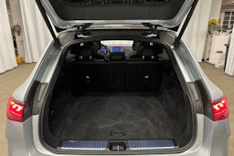 hopea Mercedes-Benz EQE SUV 2024 kuva 27.