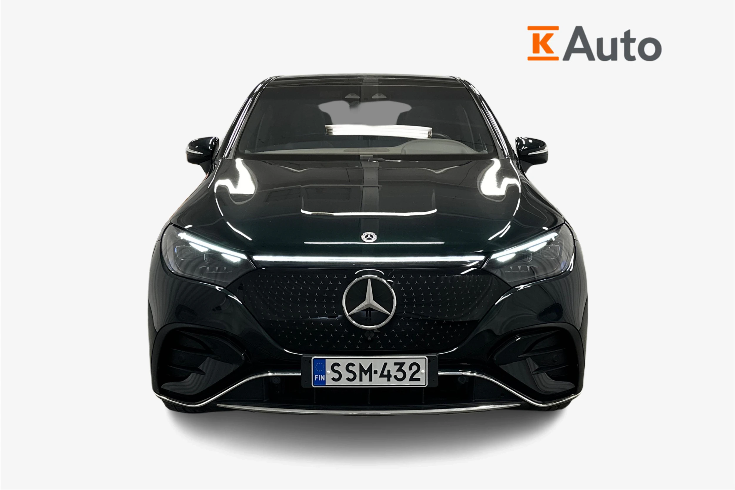 vihreä Mercedes-Benz EQE SUV 2024 kuva 5.