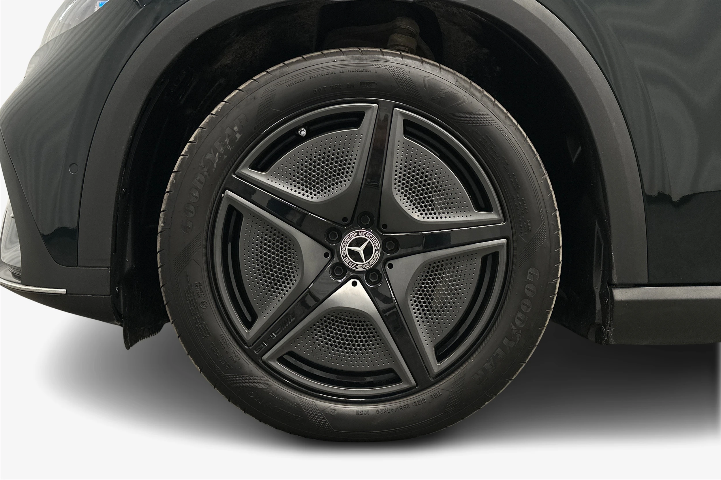 vihreä Mercedes-Benz EQE SUV 2024 kuva 12.