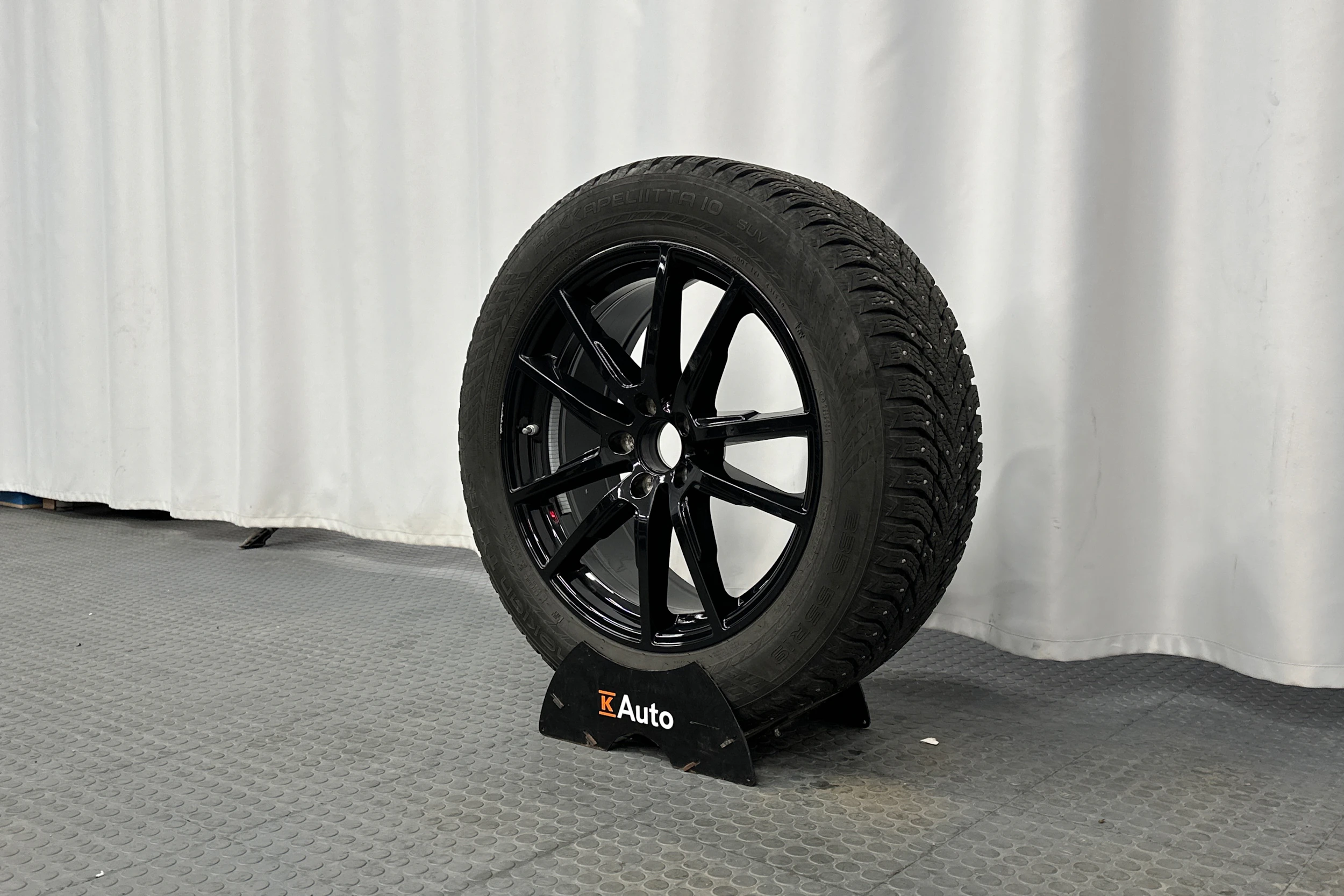 vihreä Mercedes-Benz EQE SUV 2024 kuva 13.