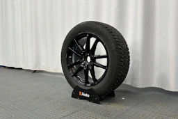 vihreä Mercedes-Benz EQE SUV 2024 kuva 13.