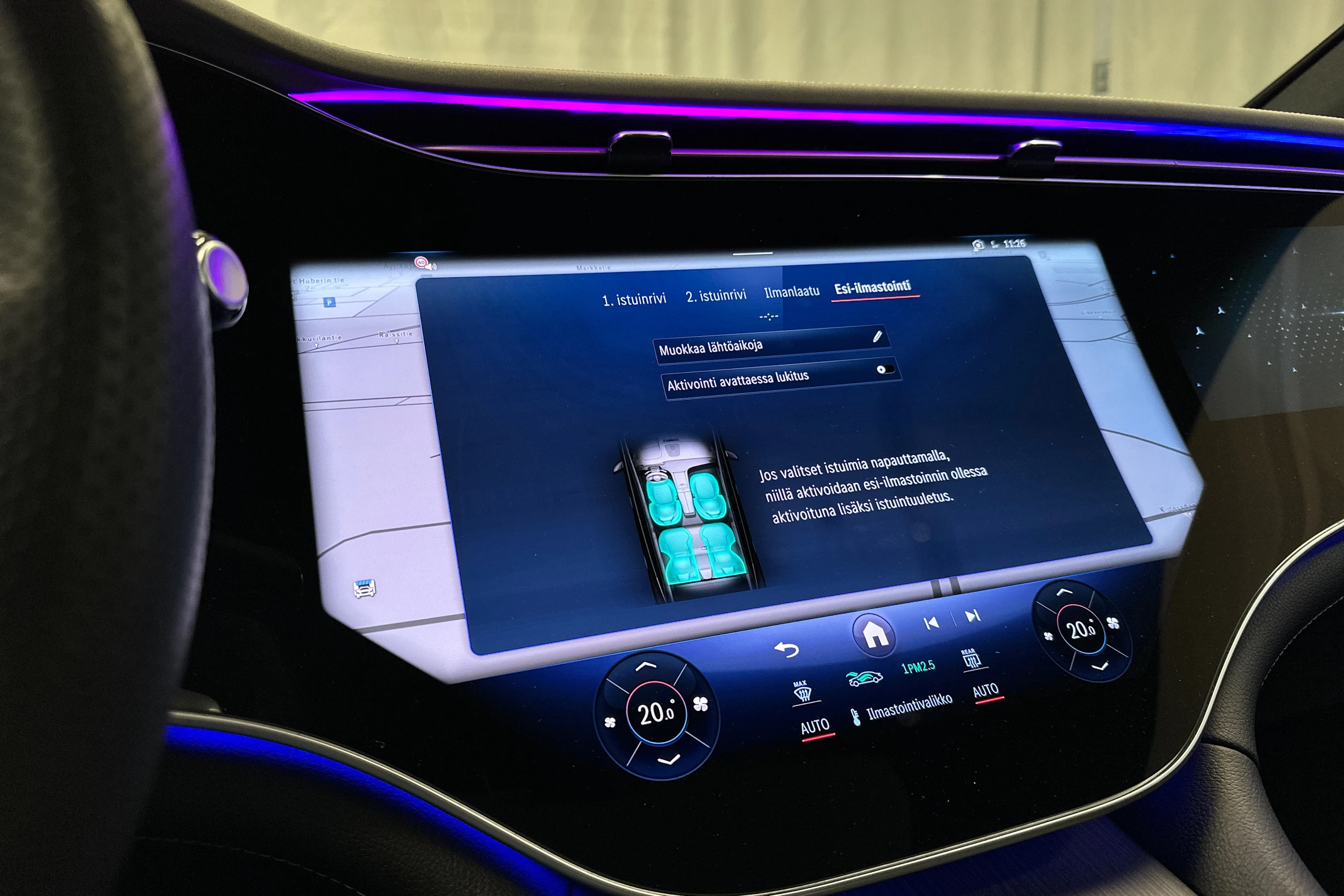 vihreä Mercedes-Benz EQE SUV 2024 kuva 23.