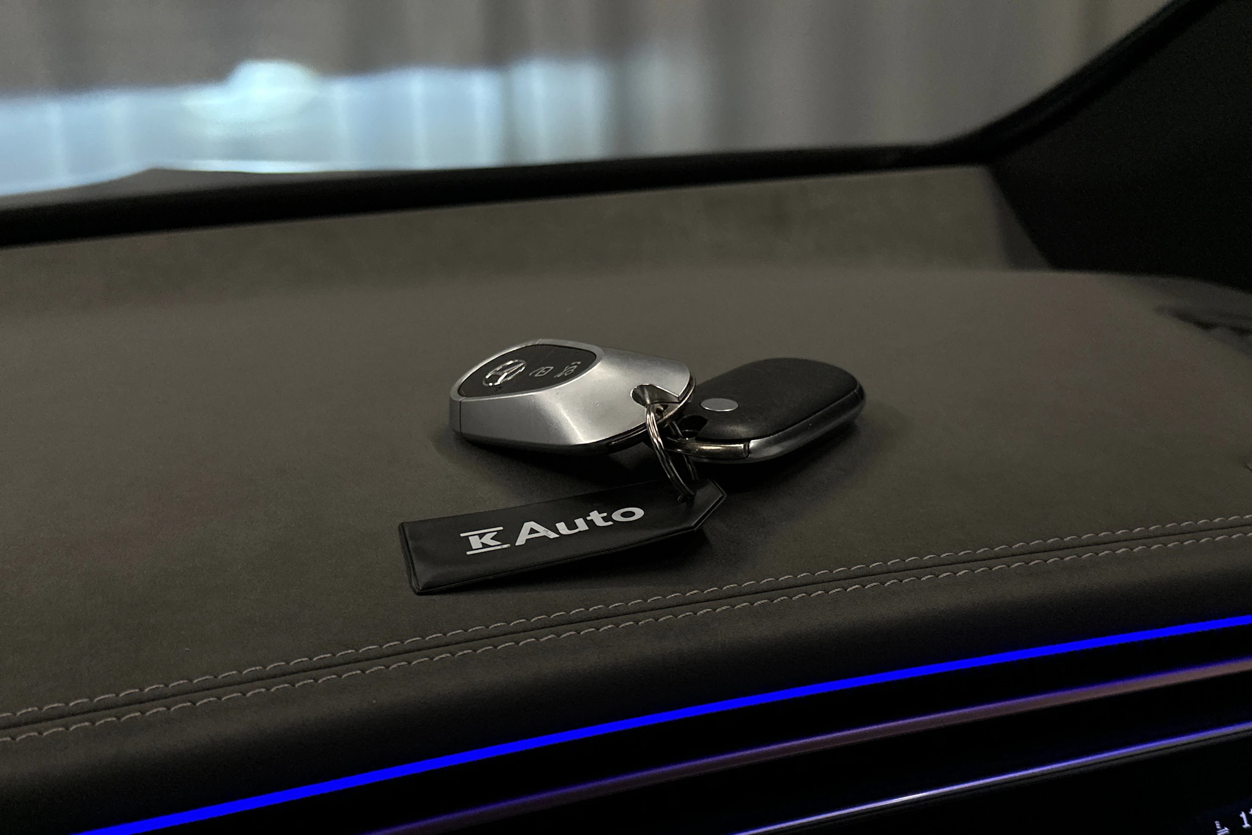 vihreä Mercedes-Benz EQE SUV 2024 kuva 43.