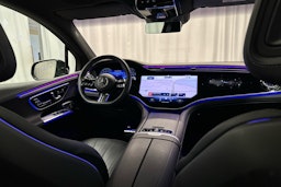 harmaa Mercedes-Benz EQE SUV 2024 kuva 8.