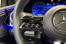 harmaa Mercedes-Benz EQE SUV 2024 kuva 9.
