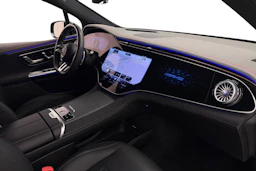 musta Mercedes-Benz EQE SUV 2024 kuva 7.