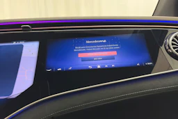 musta Mercedes-Benz EQE SUV 2024 kuva 42.