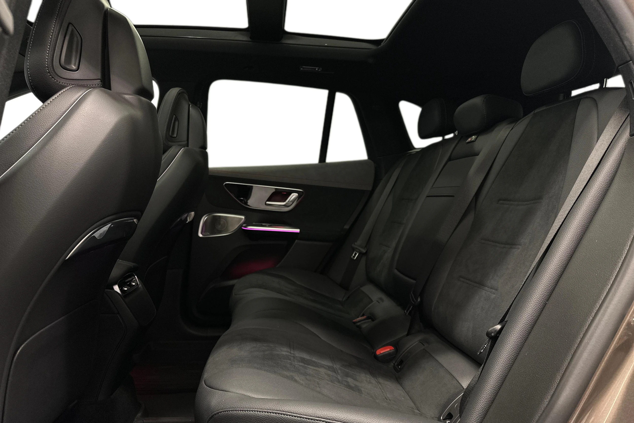 ruskea (beige) Mercedes-Benz EQE SUV 2025 kuva 8.
