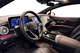 musta Mercedes-Benz EQS 2022 kuva 7.