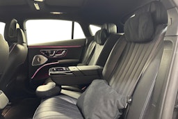 musta Mercedes-Benz EQS 2022 kuva 10.