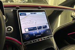 musta Mercedes-Benz EQS 2022 kuva 21.