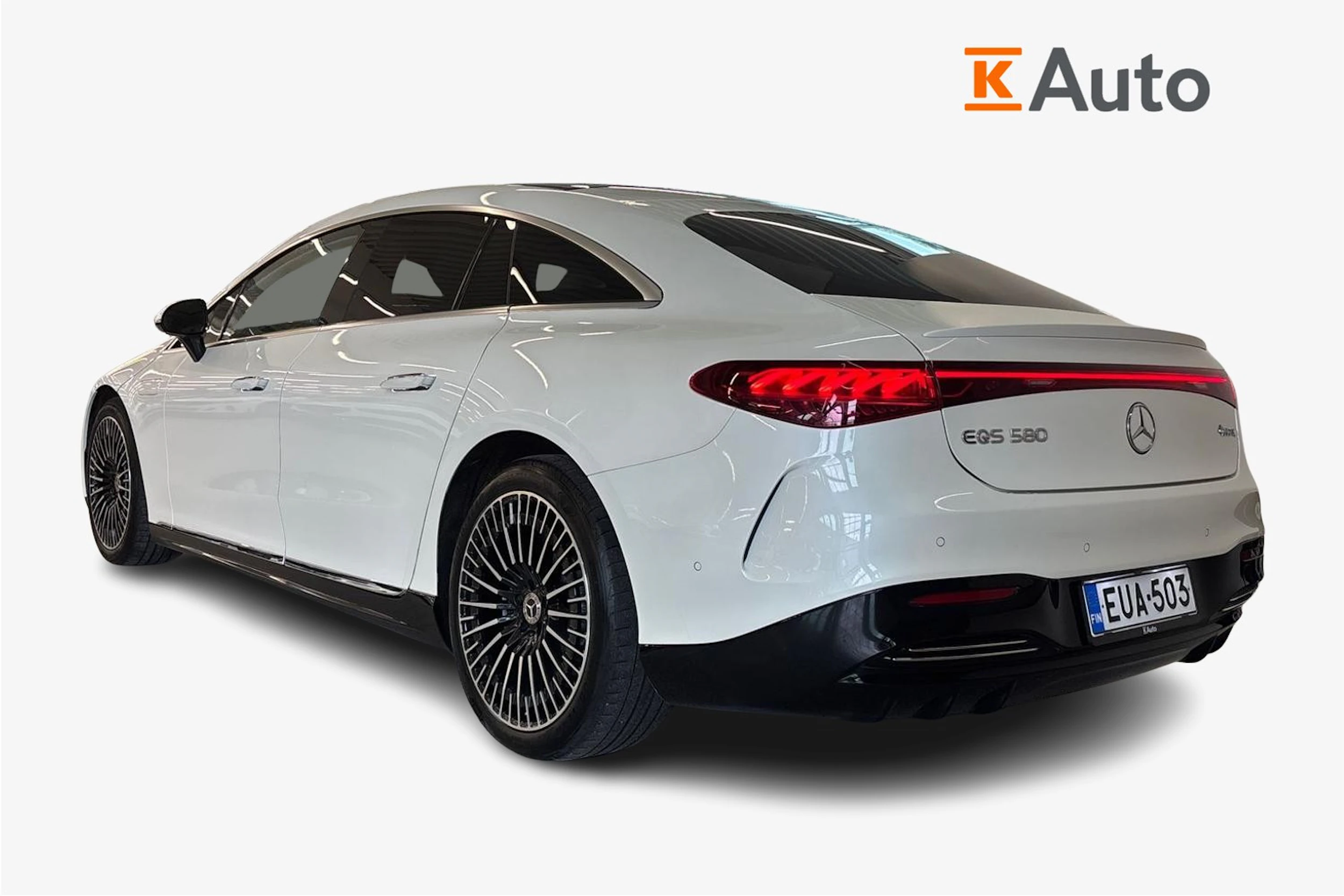 Valkoinen Mercedes-Benz EQS 2022 kuva 2.