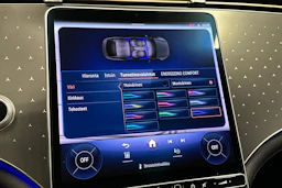 sininen Mercedes-Benz EQS 2022 kuva 28.