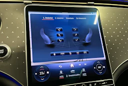 sininen Mercedes-Benz EQS 2022 kuva 32.
