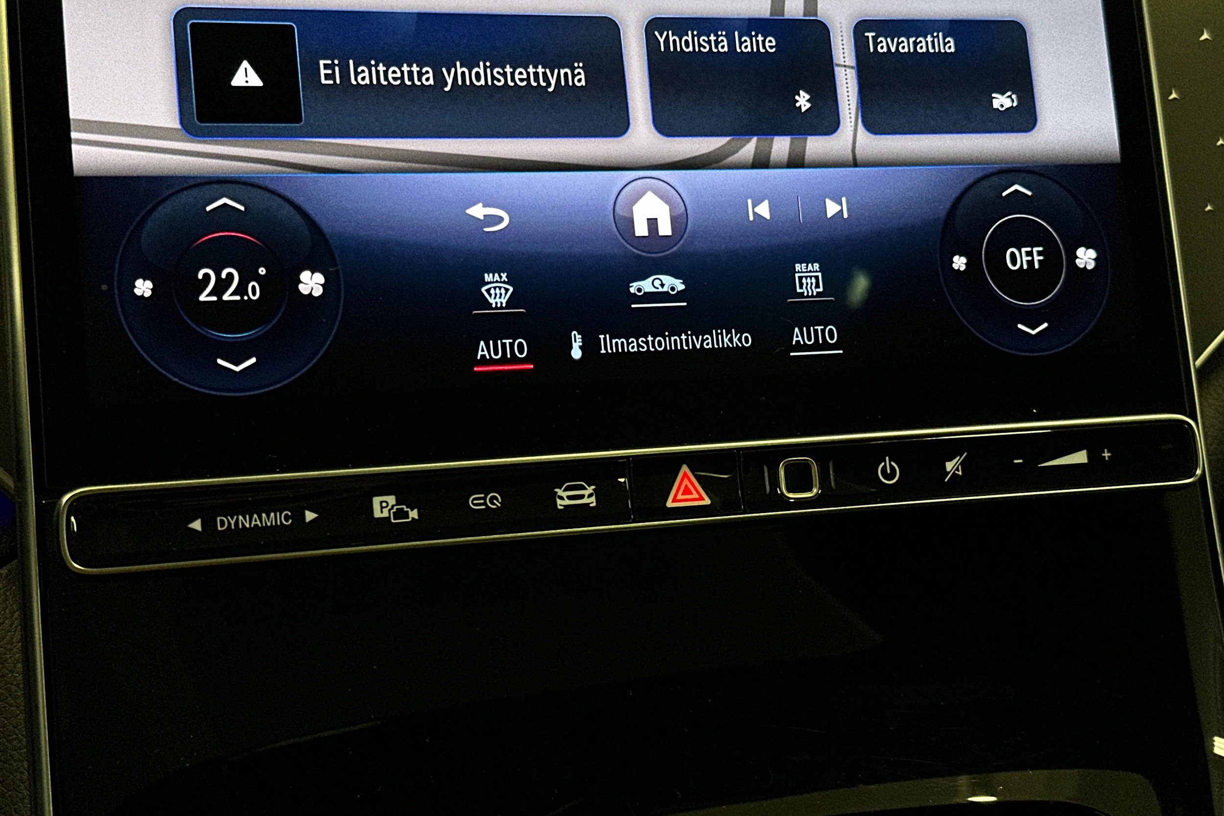 sininen Mercedes-Benz EQS 2022 kuva 35.