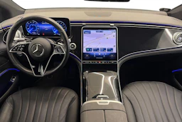 musta Mercedes-Benz EQS 2022 kuva 7.
