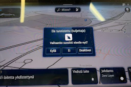 Harmaa Mercedes-Benz EQS 2022 kuva 39.