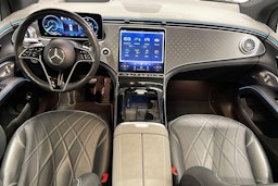harmaa Mercedes-Benz EQS 2022 kuva 9.