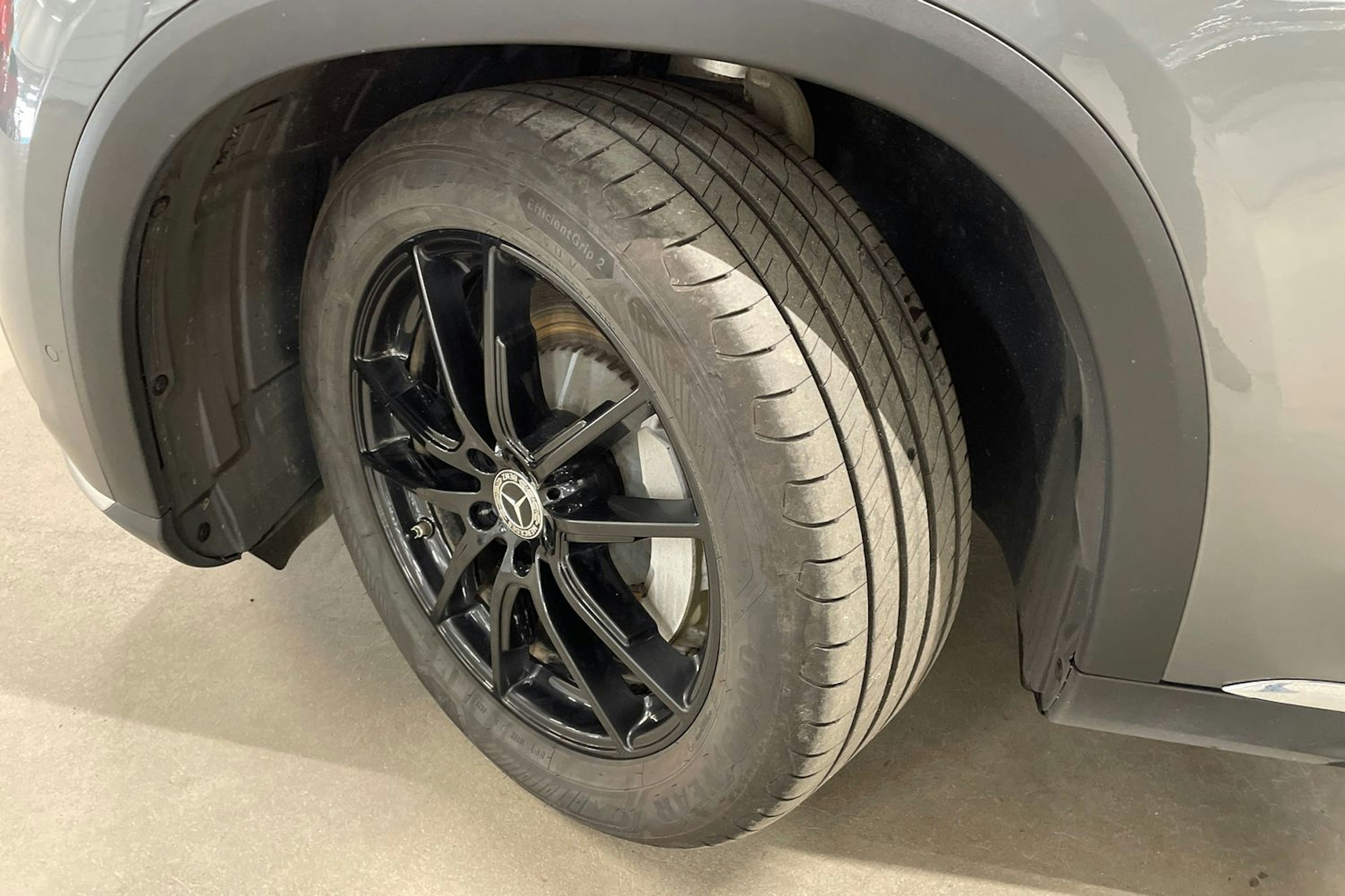 harmaa Mercedes-Benz EQS 2022 kuva 13.