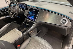 harmaa Mercedes-Benz EQS 2022 kuva 31.