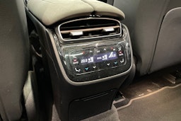 harmaa Mercedes-Benz EQS 2022 kuva 33.