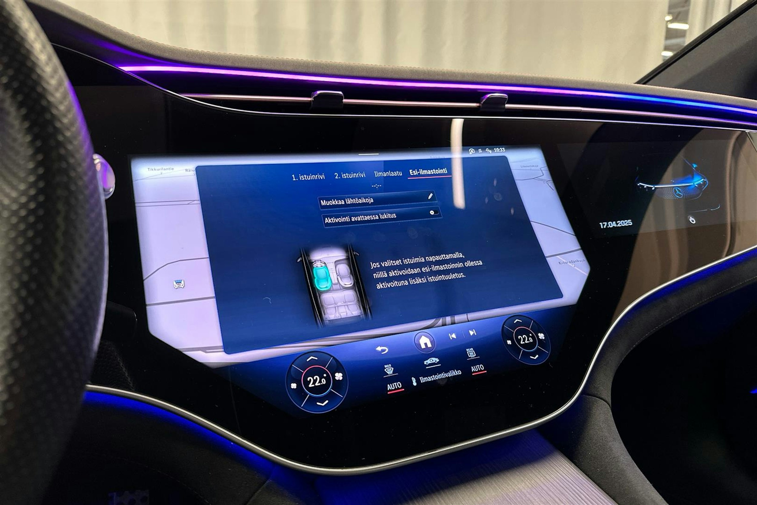 valkoinen Mercedes-Benz EQS 2022 kuva 17.