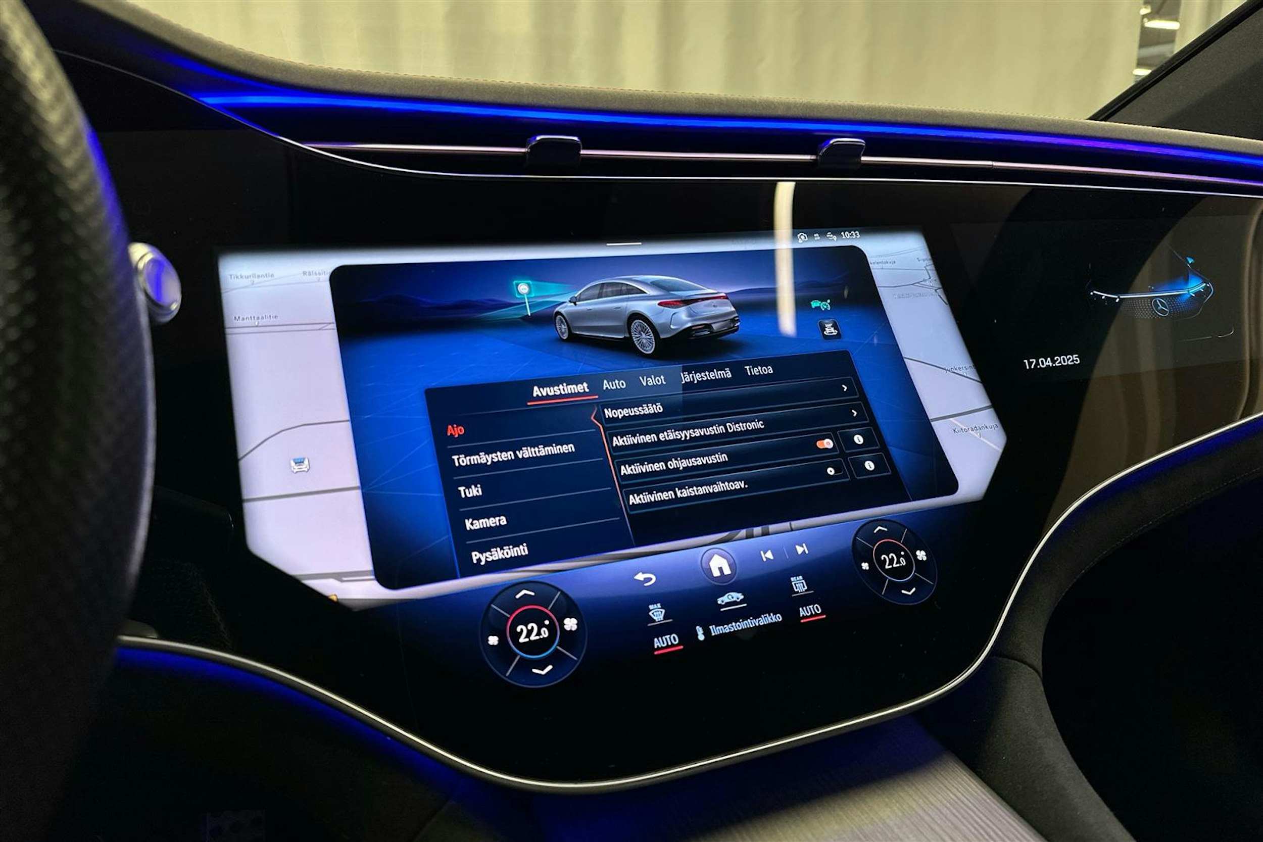 valkoinen Mercedes-Benz EQS 2022 kuva 18.