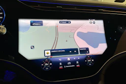 Musta Mercedes-Benz EQS 2023 kuva 20.