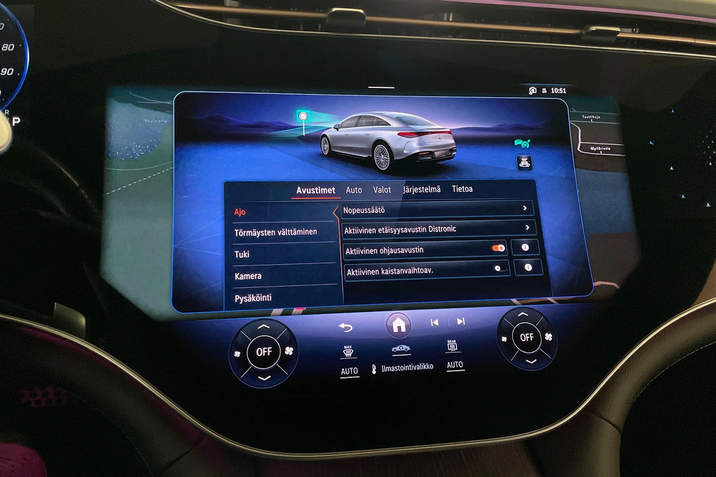 Musta Mercedes-Benz EQS 2023 kuva 26.