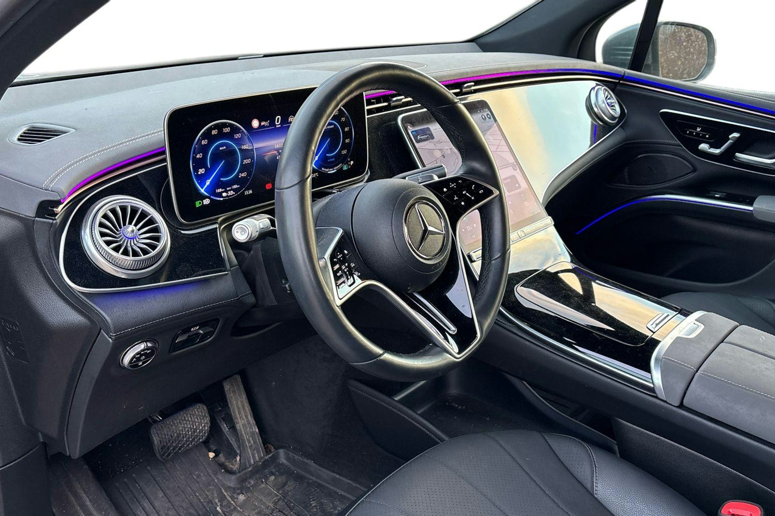 Harmaa Mercedes-Benz EQS 2023 kuva 3.