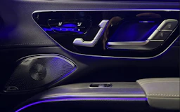 harmaa Mercedes-Benz EQS SUV 2023 kuva 10.