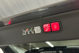 harmaa Mercedes-Benz EQS SUV 2023 kuva 32.