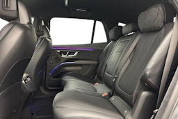 Harmaa Mercedes-Benz EQS SUV 2023 kuva 10.