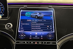 Harmaa Mercedes-Benz EQS SUV 2023 kuva 22.