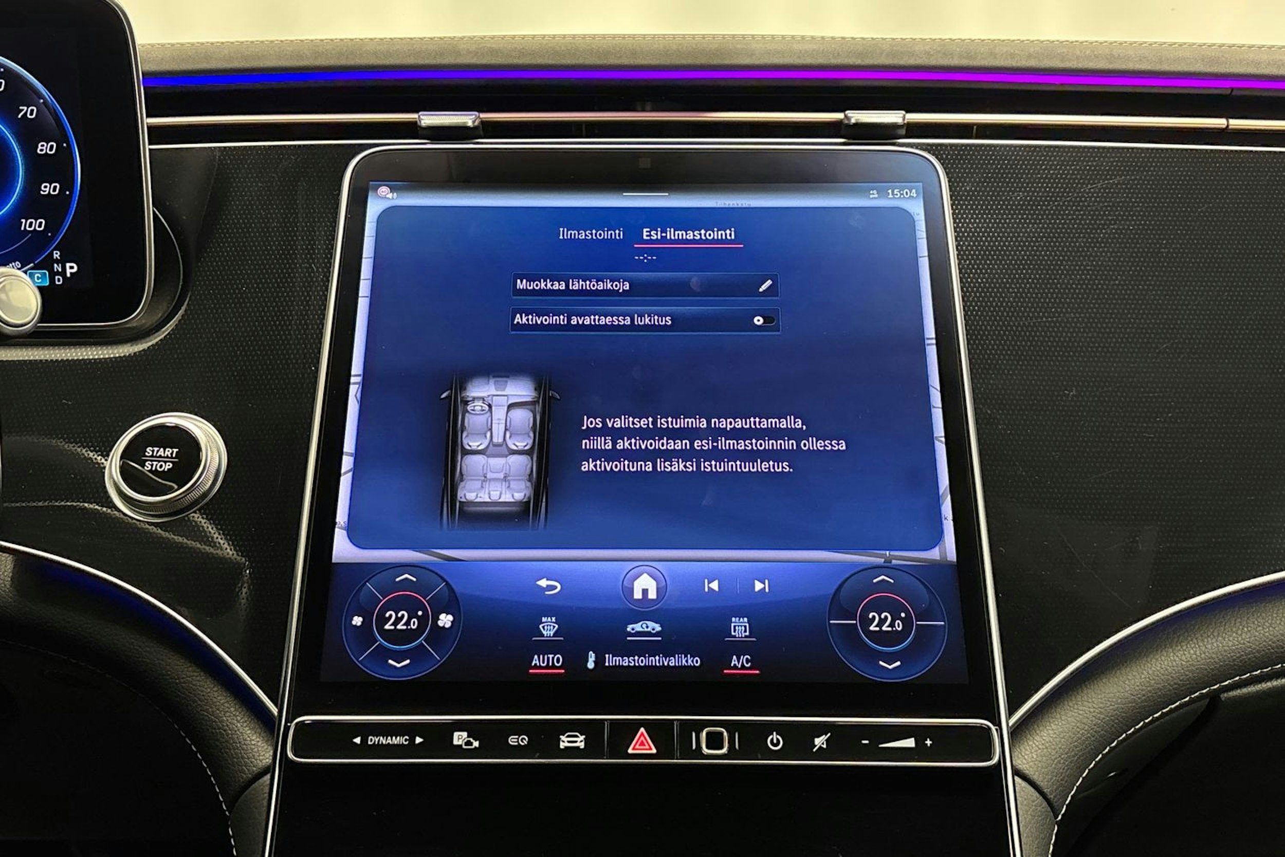 Harmaa Mercedes-Benz EQS SUV 2023 kuva 24.