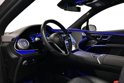 harmaa Mercedes-Benz EQS SUV 2023 kuva 8.