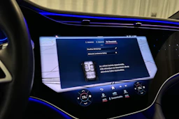 harmaa Mercedes-Benz EQS SUV 2023 kuva 21.