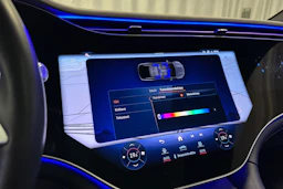 harmaa Mercedes-Benz EQS SUV 2023 kuva 26.