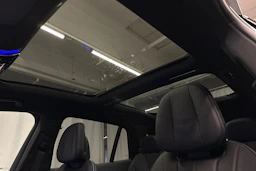 harmaa Mercedes-Benz EQS SUV 2023 kuva 32.
