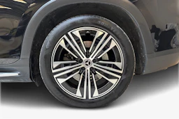 musta Mercedes-Benz EQS SUV 2023 kuva 9.