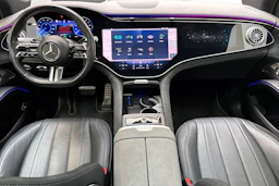 musta Mercedes-Benz EQS SUV 2023 kuva 7.