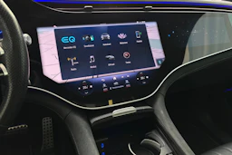 musta Mercedes-Benz EQS SUV 2023 kuva 31.