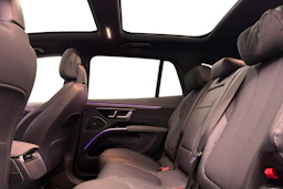 Musta Mercedes-Benz EQS SUV 2024 kuva 8.